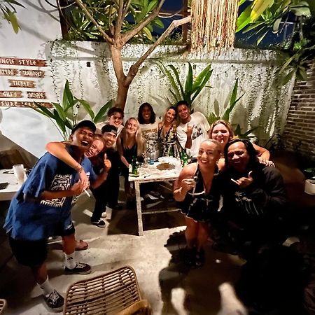 Hostel The Jungle House Canggu Zewnętrze zdjęcie