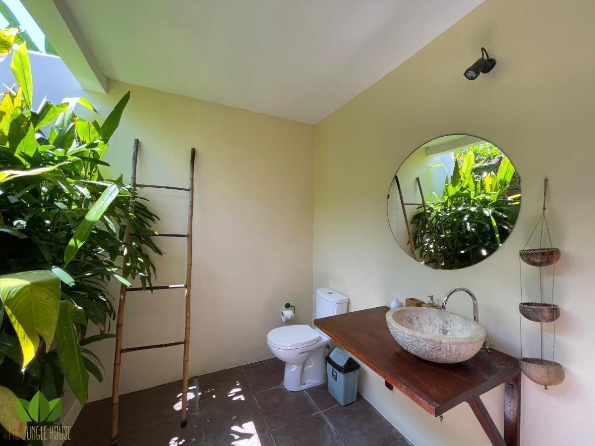 Hostel The Jungle House Canggu Zewnętrze zdjęcie